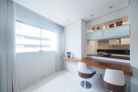Apartamento à venda com 87m², 2 quartos e 2 vagas Apartamento à venda com 87m², 2 quartos e 2 vagassala