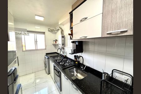 Apartamento à venda com 60m², 3 quartos e 1 vagaCozinha - Armários