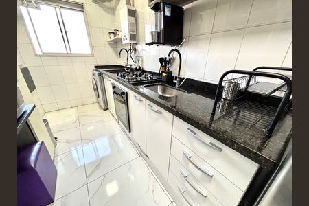 Apartamento à venda com 60m², 3 quartos e 1 vagaCozinha - Armários