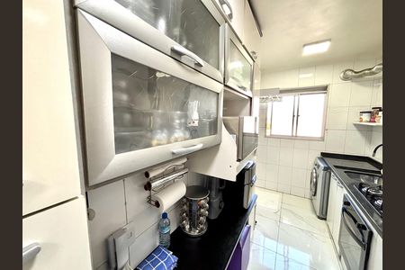 Apartamento à venda com 60m², 3 quartos e 1 vagaCozinha - Armários