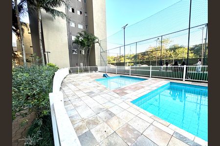Apartamento à venda com 60m², 3 quartos e 1 vagaÁrea comum - Piscina