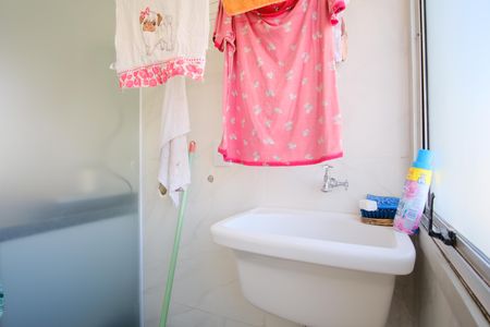 Apartamento para alugar com 52m², 2 quartos e 1 vagaÁrea de Serviço
