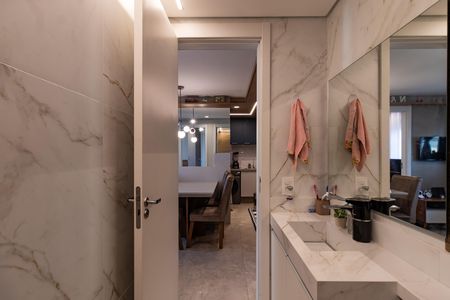 Apartamento à venda com 34m², 2 quartos e sem vaga Apartamento à venda com 34m², 2 quartos e sem vagaBanheiro