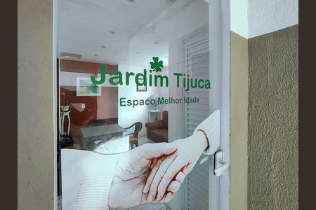Apartamento à venda com 65m², 2 quartos e 1 vaga Apartamento à venda com 65m², 2 quartos e 1 vagaÁrea comum
