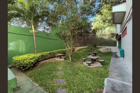 Apartamento à venda com 65m², 2 quartos e 1 vaga Apartamento à venda com 65m², 2 quartos e 1 vagaJardim