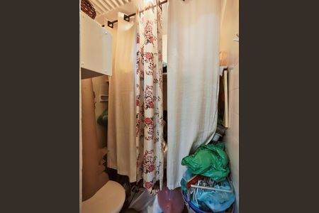 Apartamento à venda com 65m², 2 quartos e 1 vaga Apartamento à venda com 65m², 2 quartos e 1 vagaBanheiro de serviço