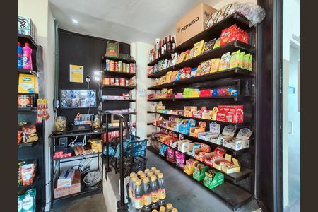 Apartamento à venda com 65m², 2 quartos e 1 vaga Apartamento à venda com 65m², 2 quartos e 1 vagaMercadinho