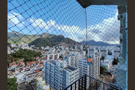 Apartamento à venda com 65m², 2 quartos e 1 vaga Apartamento à venda com 65m², 2 quartos e 1 vagaVista da Sala