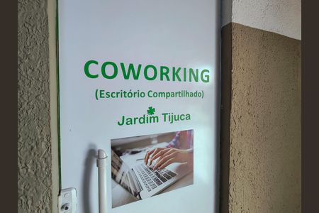 Apartamento à venda com 65m², 2 quartos e 1 vaga Apartamento à venda com 65m², 2 quartos e 1 vagaCoworking
