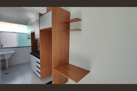 Cozinha e Área de Serviço de casa de condomínio para alugar com 1 quarto, 42m² em Itaquera, São Paulo
