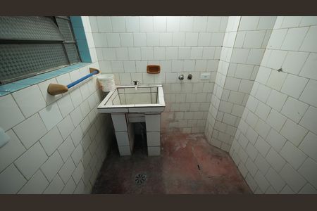 Casa para alugar com 60m², 2 quartos e 1 vagaÁrea de Serviço