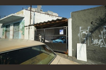 Casa para alugar com 60m², 2 quartos e 1 vagaFachada