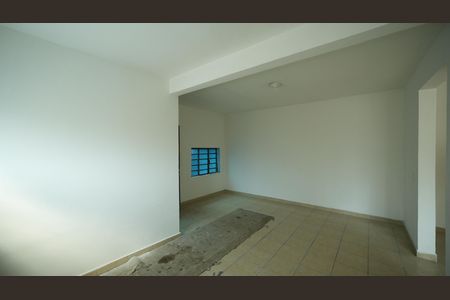 Quarto 2 de casa para alugar com 2 quartos, 60m² em Santa Terezinha, Santo André