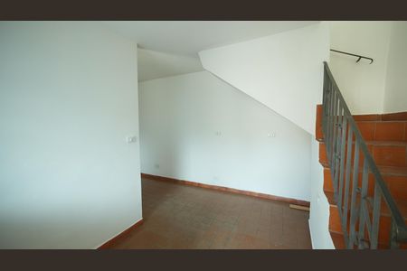 Casa para alugar com 60m², 2 quartos e 1 vagaSala 