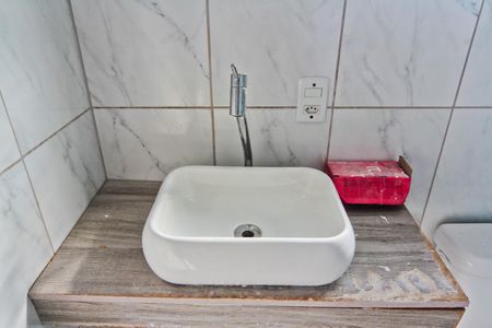 Apartamento para alugar com 48m², 2 quartos e sem vaga Apartamento para alugar com 48m², 2 quartos e sem vagaBanheiro