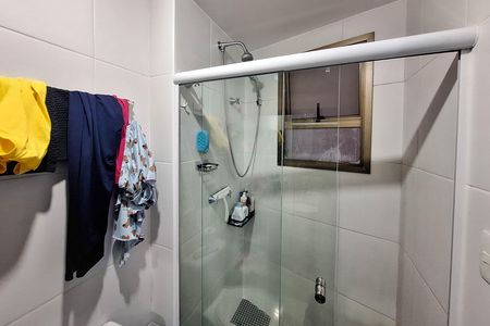Apartamento à venda com 116m², 3 quartos e 1 vaga Apartamento à venda com 116m², 3 quartos e 1 vagaBanheiro da Suíte 1