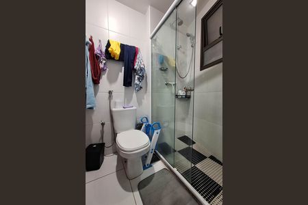 Apartamento à venda com 116m², 3 quartos e 1 vaga Apartamento à venda com 116m², 3 quartos e 1 vagaBanheiro da Suíte 1
