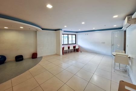 Apartamento à venda com 116m², 3 quartos e 1 vaga Apartamento à venda com 116m², 3 quartos e 1 vagaÁrea comum