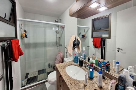 Apartamento à venda com 116m², 3 quartos e 1 vaga Apartamento à venda com 116m², 3 quartos e 1 vagaBanheiro da Suíte 2