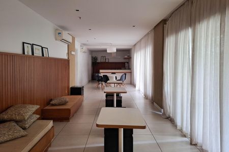 Apartamento à venda com 116m², 3 quartos e 1 vaga Apartamento à venda com 116m², 3 quartos e 1 vagaÁrea comum