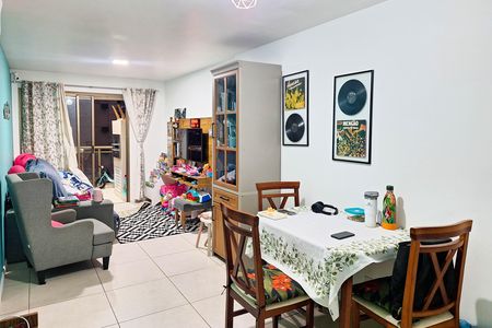 Apartamento à venda com 116m², 3 quartos e 1 vaga Apartamento à venda com 116m², 3 quartos e 1 vagaSala