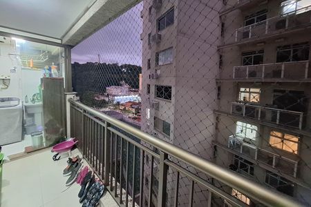 Apartamento à venda com 116m², 3 quartos e 1 vaga Apartamento à venda com 116m², 3 quartos e 1 vagaVaranda da Suite