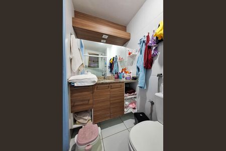 Apartamento à venda com 116m², 3 quartos e 1 vaga Apartamento à venda com 116m², 3 quartos e 1 vagaBanheiro da Suíte 1