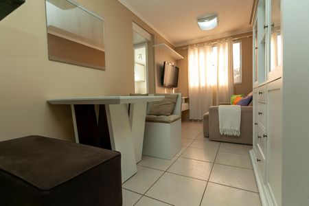 Apartamento para alugar com 47m², 2 quartos e 1 vaga Apartamento para alugar com 47m², 2 quartos e 1 vagaSALA PARA DOIS AMBIENTES