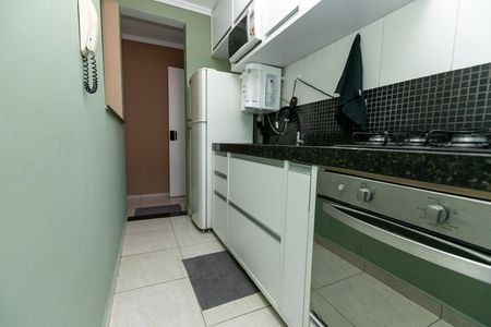 Apartamento para alugar com 47m², 2 quartos e 1 vaga Apartamento para alugar com 47m², 2 quartos e 1 vagaCOZINHA
