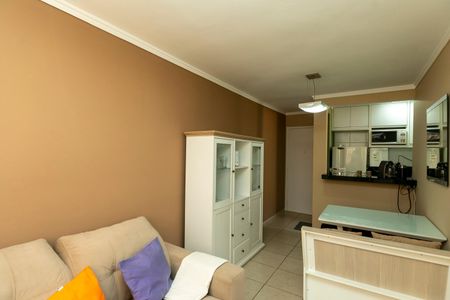 SALA PARA DOIS AMBIENTES de apartamento para alugar com 2 quartos, 47m² em Vila 31 de Março, Campinas