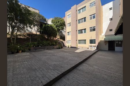 Apartamento para alugar com 205m², 2 quartos e 1 vaga Apartamento para alugar com 205m², 2 quartos e 1 vagaÁrea comum