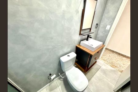 Apartamento para alugar com 205m², 2 quartos e 1 vaga Apartamento para alugar com 205m², 2 quartos e 1 vagaBanheiro