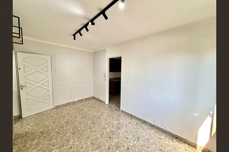 Apartamento para alugar com 205m², 2 quartos e 1 vaga Apartamento para alugar com 205m², 2 quartos e 1 vagaSala