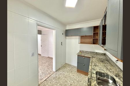 Apartamento para alugar com 205m², 2 quartos e 1 vaga Apartamento para alugar com 205m², 2 quartos e 1 vagaCozinha