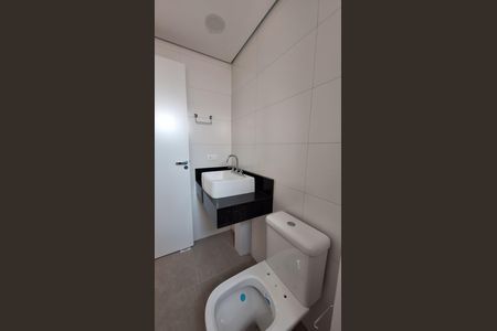 Apartamento para alugar com 83m², 3 quartos e 2 vagas Apartamento para alugar com 83m², 3 quartos e 2 vagasBanheiro