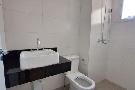 Apartamento para alugar com 83m², 3 quartos e 2 vagas Apartamento para alugar com 83m², 3 quartos e 2 vagasBanheiro