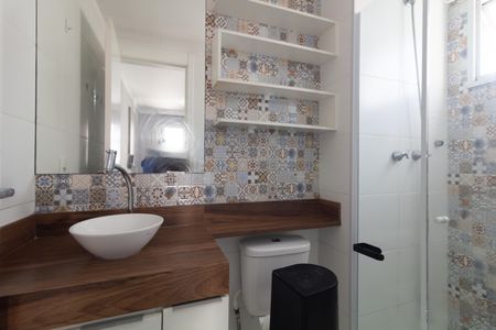 Apartamento para alugar com 54m², 2 quartos e 1 vaga Apartamento para alugar com 54m², 2 quartos e 1 vagaBanheiro da Suíte