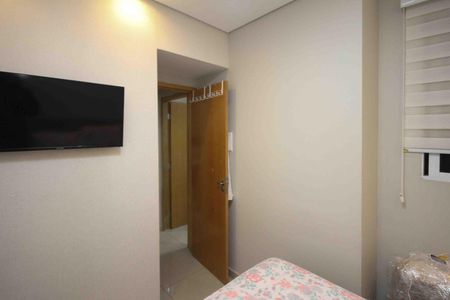Apartamento à venda com 2 quartos, 33m² em Vila Antonieta, São Paulo