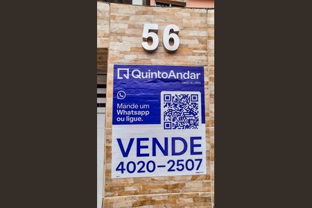 Casa à venda com 159m², 2 quartos e sem vaga Casa à venda com 159m², 2 quartos e sem vagaAdesivo
