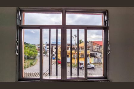 Casa à venda com 159m², 2 quartos e sem vaga Casa à venda com 159m², 2 quartos e sem vagaSala