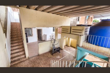 Casa à venda com 159m², 2 quartos e sem vaga Casa à venda com 159m², 2 quartos e sem vagaVista da ambiente externo