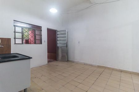 Casa para alugar com 60m², 1 quarto e 1 vaga Casa para alugar com 60m², 1 quarto e 1 vagaSala/Cozinha
