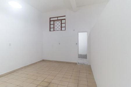 Quarto de casa para alugar com 1 quarto, 60m² em Cezar de Souza, Mogi das Cruzes