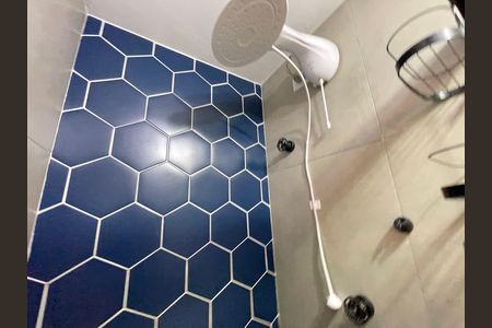 Apartamento à venda com 28m², 1 quarto e 1 vaga Apartamento à venda com 28m², 1 quarto e 1 vagaBanheiro