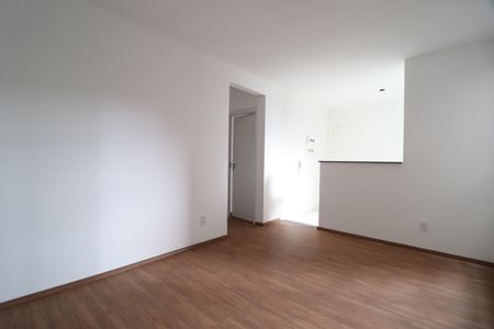 Sala de apartamento para alugar com 2 quartos, 50m² em Vila Maria, Uberlândia