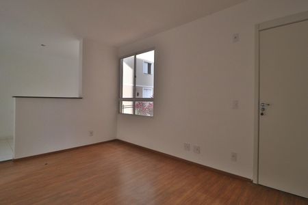 Sala de apartamento para alugar com 2 quartos, 50m² em Vila Maria, Uberlândia