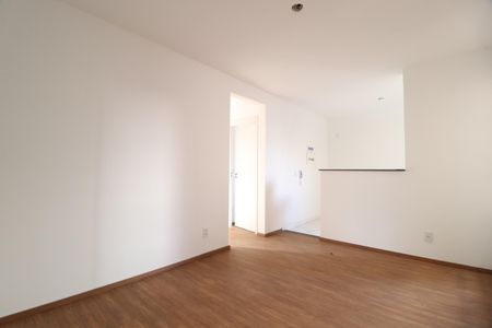 Sala de apartamento para alugar com 2 quartos, 50m² em Vila Maria, Uberlândia