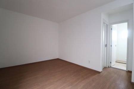 Sala de apartamento para alugar com 2 quartos, 46m² em Vila Maria, Uberlândia