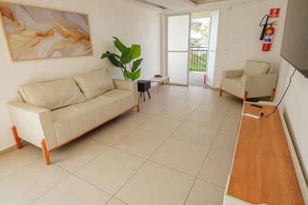 Apartamento à venda com 82m², 2 quartos e 1 vaga Apartamento à venda com 82m², 2 quartos e 1 vagaÁrea comum - Salão de festas