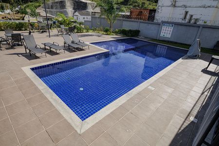 Apartamento à venda com 82m², 2 quartos e 1 vaga Apartamento à venda com 82m², 2 quartos e 1 vagaÁrea comum - Piscina
